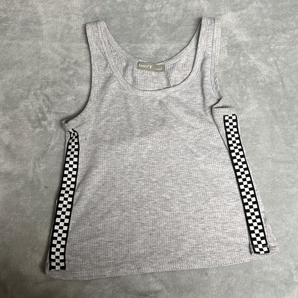 grey and checkered tank crop